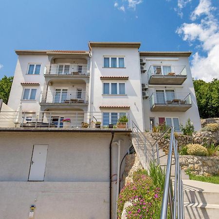 1 Bedroom Gorgeous Apartment In Moscenicka Draga Luaran gambar