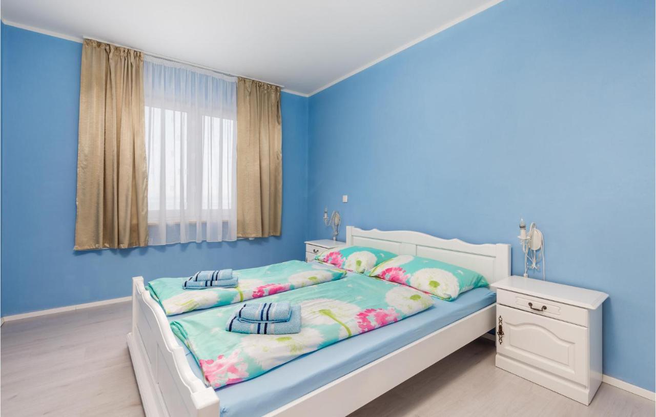 1 Bedroom Gorgeous Apartment In Moscenicka Draga Luaran gambar