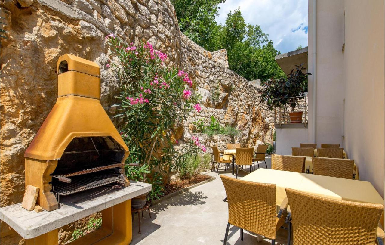 1 Bedroom Gorgeous Apartment In Moscenicka Draga Luaran gambar